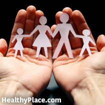 Terapi berbasis keluarga untuk gangguan makan benar-benar berhasil. Apakah Anda tahu lima bagian penting untuk perawatan berbasis keluarga untuk gangguan makan?