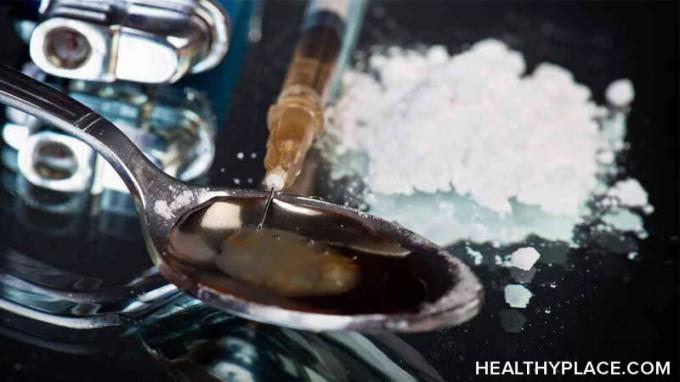 Statistik kecanduan narkoba menunjukkan bahwa hampir satu dari sepuluh orang mencari perawatan untuk kecanduan narkoba pada tahun 2009. Pelajari fakta tentang kecanduan narkoba.